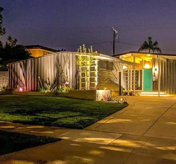 Modern Outdoor Living